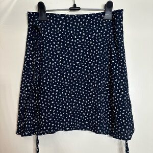 Brandy Melville Navy and White Floral Skirt